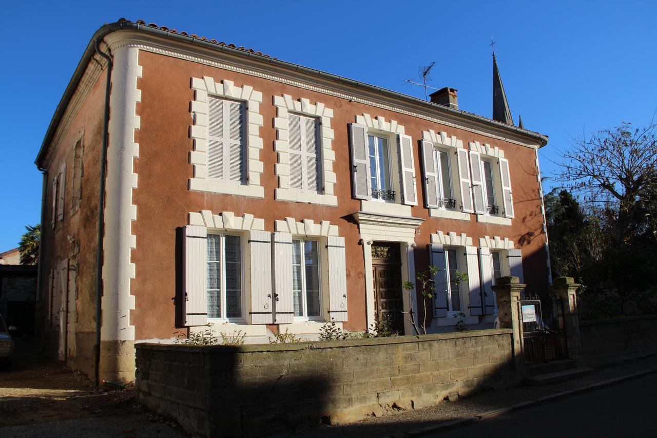 Les Chambres D'Eugenie Poyanne Bagian luar foto